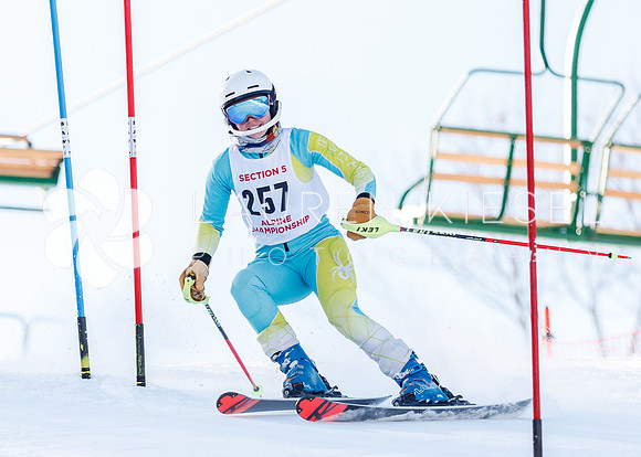 22ALP_SEC5GIRLS330